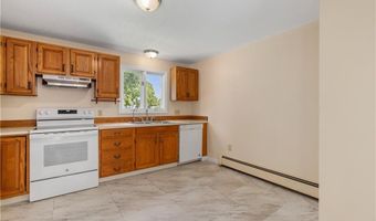 94 Ridgewood Rd, Middletown, RI 02842