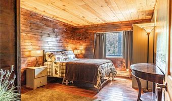 105 Lakewood Dr, Aberdeen, NC 28315
