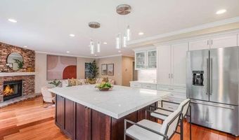 30101 Amelia Dr, Agoura Hills, CA 91301