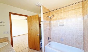 1106 W Eagle Pass, Alpine, TX 79830