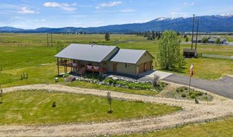136 Goslin Loop, Cascade, ID 83611