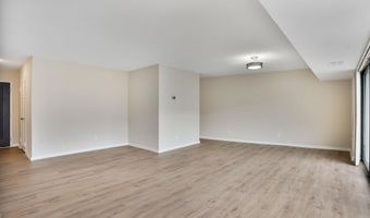 5300 COLUMBIA Pike 904, Arlington, VA 22204