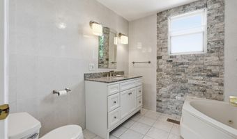 1138 E TREMONT St, Allentown, PA 18104