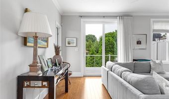 100 Algonquin Rd 5, Narragansett, RI 02882