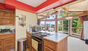 9465 Third St, Bay City, OR 97107