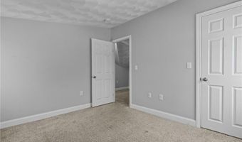84 Phillip Ave, Cumberland, RI 02864