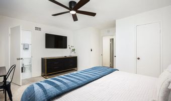 6809 Lipmann St, San Diego, CA 92122