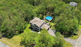 137 Long Vw, Albrightsville, PA 18210
