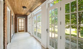 767 George Washington Tpke, Burlington, CT 06013