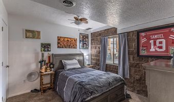 908 MOUNTAIN VIEW Dr, Aztec, NM 87410