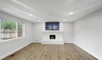 8785 W Pembrook Dr, Boise, ID 83704
