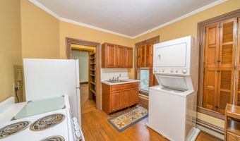 31 Franklin St, Belfast, ME 04915
