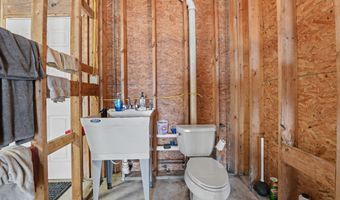 5140 Lower Bay Rd, Bay St. Louis, MS 39520