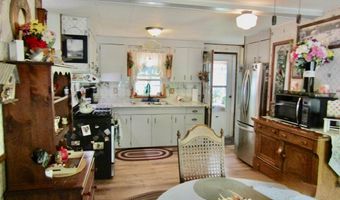 95 Albany Ave, Bartlett, NH 03812