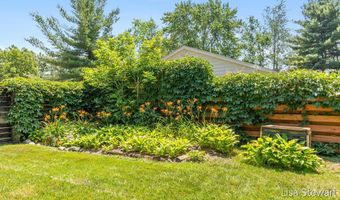 1235 Thornapple River Dr SE, Ada, MI 49301