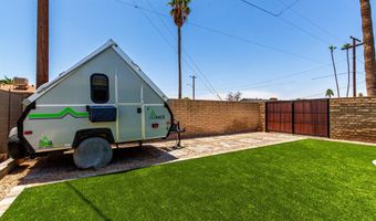 597 W SHANNON St, Chandler, AZ 85225