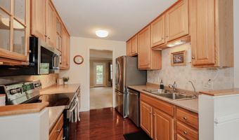 4 Bow Center Rd F2, Bow, NH 03304