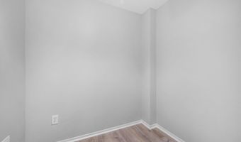 10276 ARIZONA Cir 61, Bethesda, MD 20817