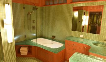 99 Granite St, Ashland, OR 97520