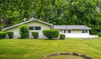 61 Barry Rd, Worcester, MA 01609