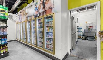 14730 Champaign Rd, Allen Park, MI 48101