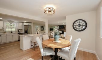 9 Northfield Rd, Amherst, NH 03031