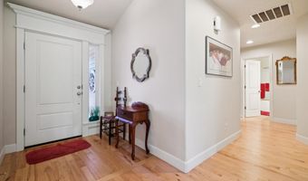 20967 YUKON St, Aurora, OR 97002