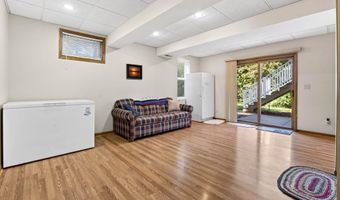 1520 Schropp Cir, Ashland, NE 68003