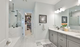 5379 EVERLONG Dr, Apollo Beach, FL 33572