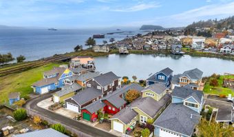 265 23RD St, Astoria, OR 97103