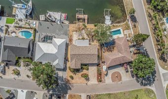 6321 BALBOA Ln, Apollo Beach, FL 33572