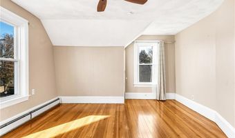 12 Lookout Ave, North Providence, RI 02911