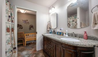64492 Sylvan Loop, Bend, OR 97701