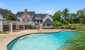 38 Miss Fry Dr, East Greenwich, RI 02818