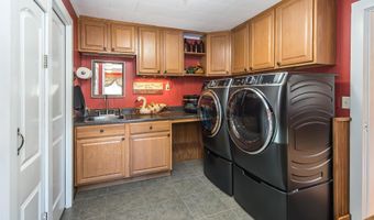 640 Orchard Dr, Bridport, VT 05734