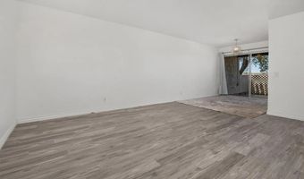 6878 Navajo Rd 61, San Diego, CA 92119