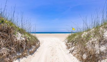 301 E Commerce Way Rd 214 Sea Spray, Atlantic Beach, NC 28512