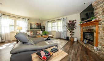 594 Herr Rd, Angola, NY 14006
