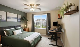 102 Windjammer Dr, Barnegat, NJ 08005