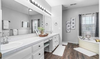 2411 Pauls Valley Ln, Alma, AR 72921