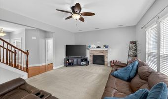 688 Stoney Creek Ln, Ballwin, MO 63021