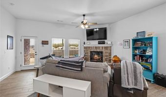 6102 NW Hoover St, Bentonville, AR 72713
