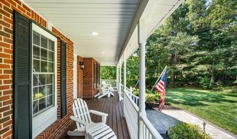 55 Cedar Crest Ln, Auburn, NH 03032