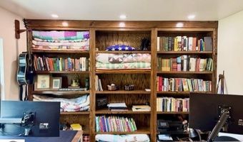 5811 N Luce Rd, Alma, MI 48801
