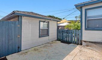 1335 Hornblend St, San Diego, CA 92109