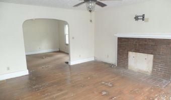 266 W Spring St, Bloomfield, IN 47424