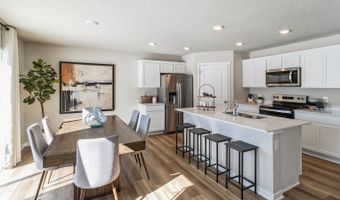 3323 12TH Ave SW, Altoona, IA 50009