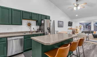 204 W LYMAN Ln, Bountiful, UT 84010