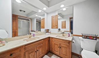 1544 Brookfield Ct, Adrian, MI 49221