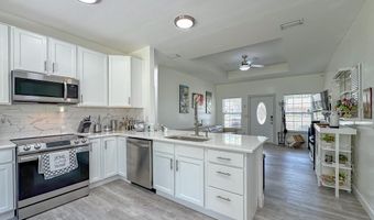 904 Timberlane Rd, Bainbridge, GA 39817